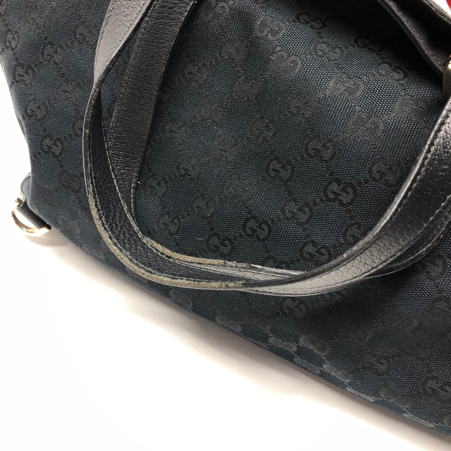 Handbag Luxury Designer By Gucci, Size: Medium