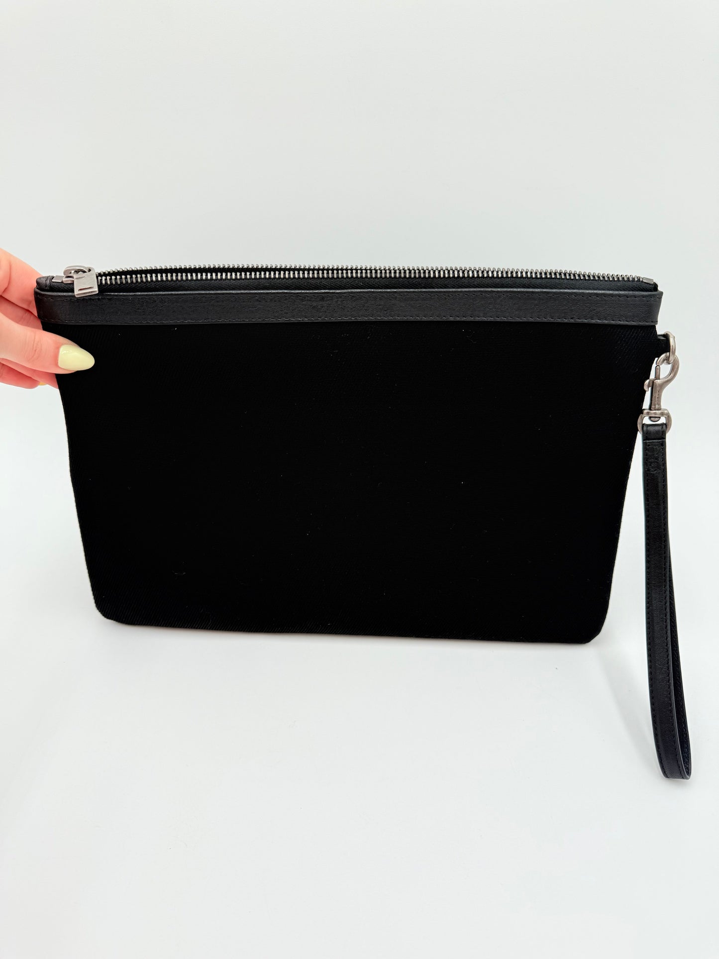 Clutch Luxury Designer By Yves Saint Laurent In Black & White, Size:Large