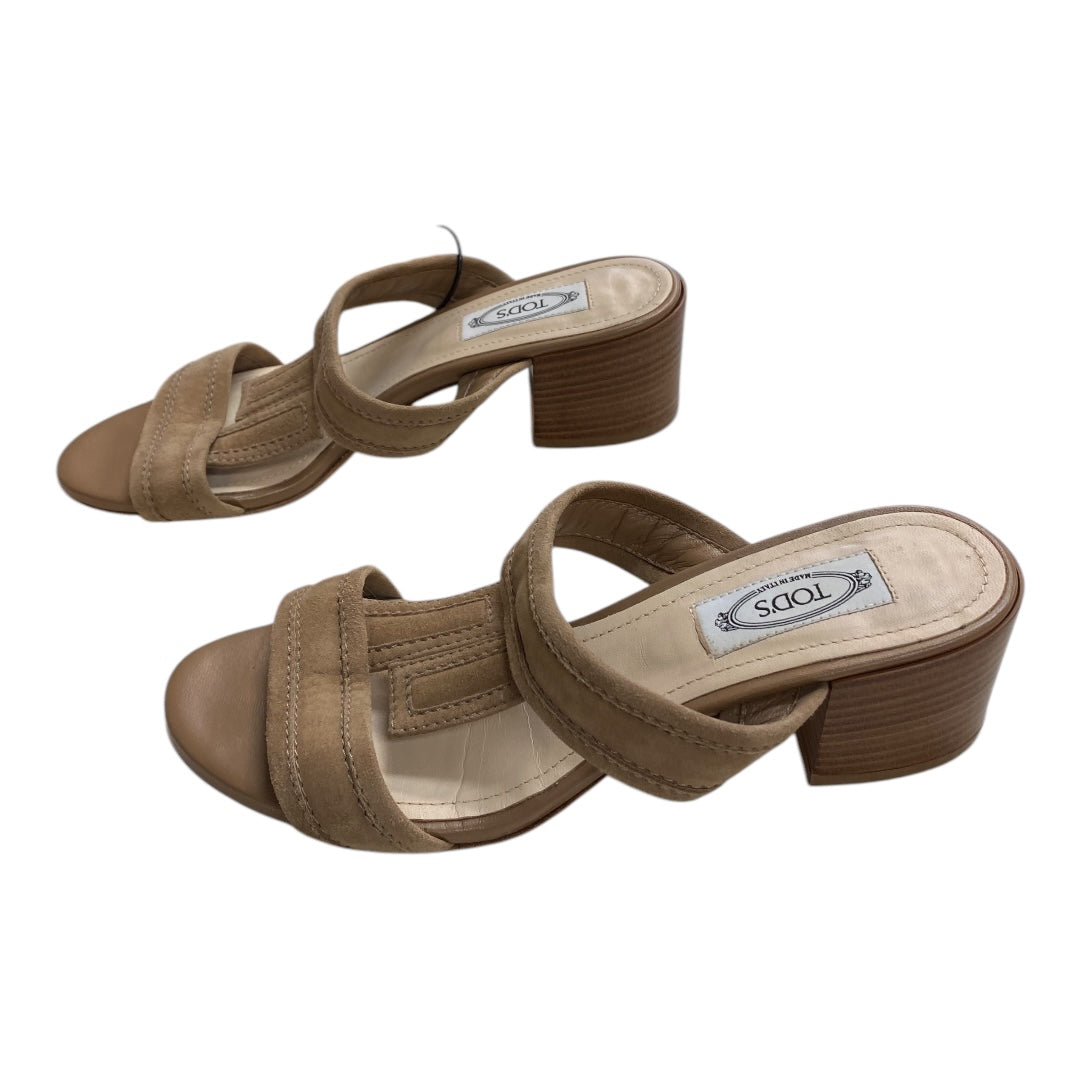 Sandals Luxury Designer By Tods In Taupe, Size:6