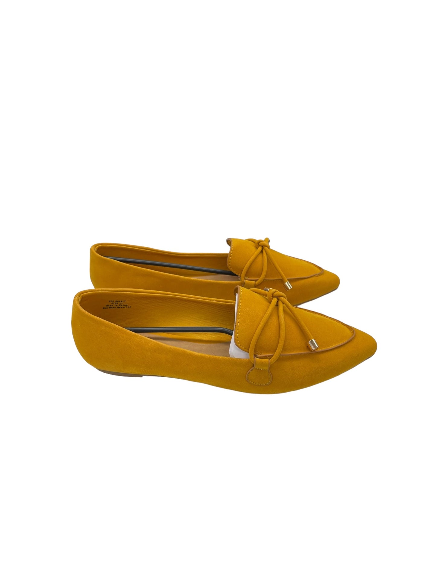 Orange Shoes Flats Journee, Size 11