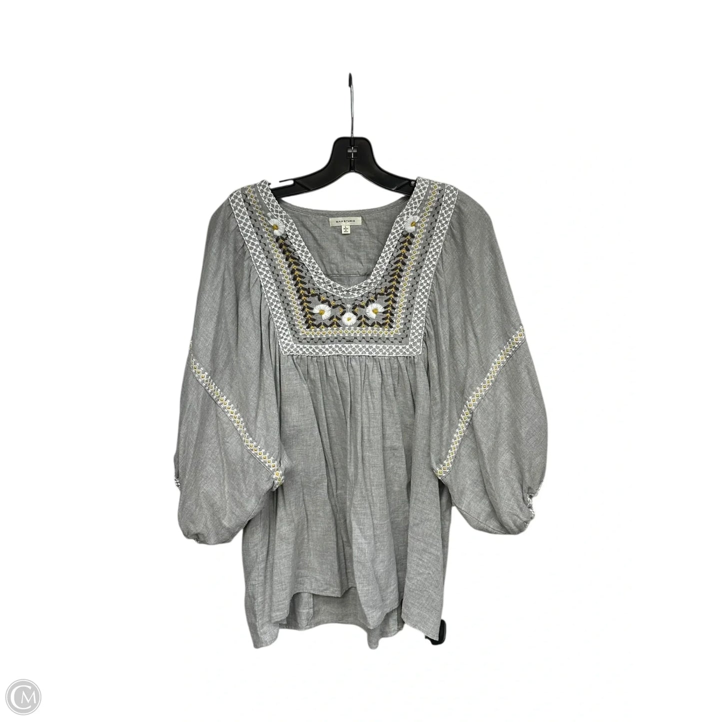 Top Long Sleeve By Max Studio In Grey & White, Size: L