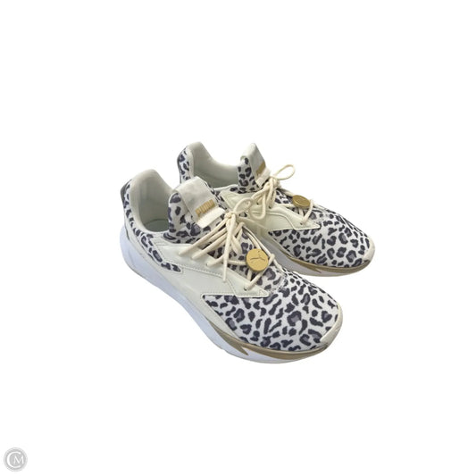 Shoes Sneakers By Puma In Grey & White, Size: 8.5