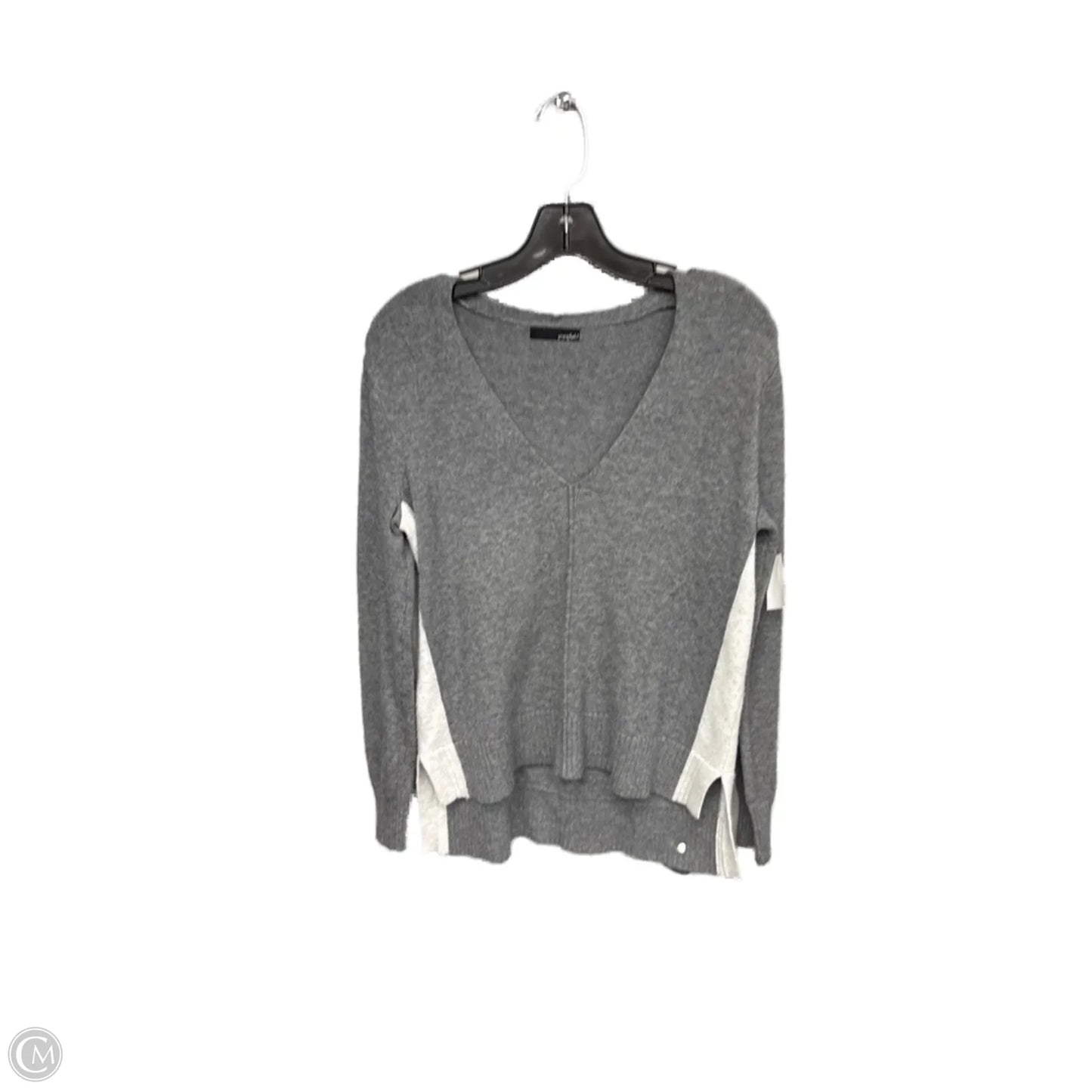 Sweater By Clothes Mentor In Grey, Size: S