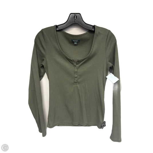 Top Long Sleeve By Wild Fable In Green, Size: M