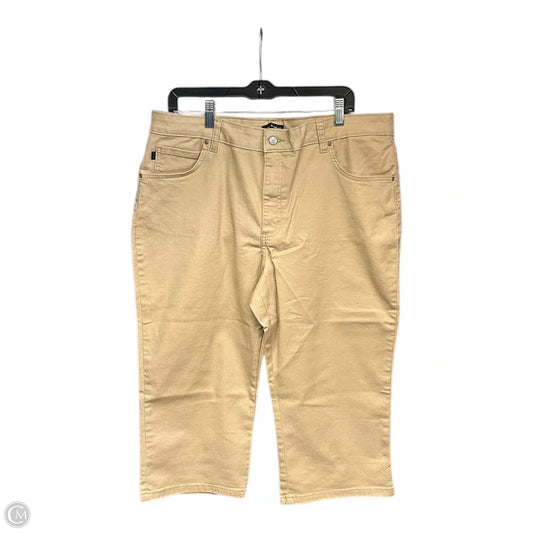 Capris By Lee In Tan, Size: 18