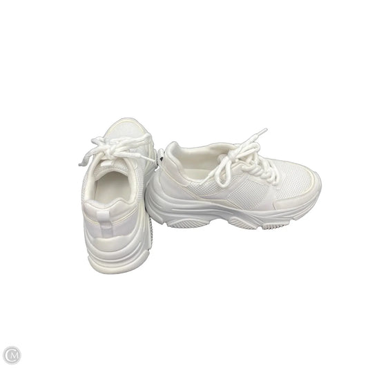 Shoes Athletic By Wild Fable In White, Size: 8.5