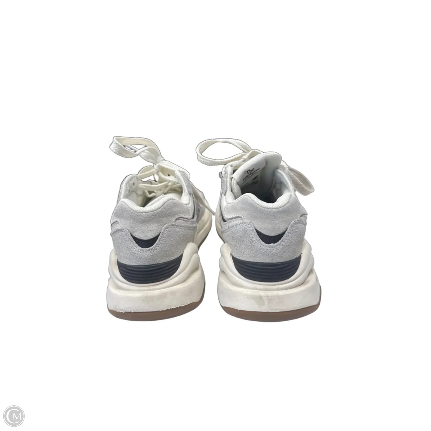 Shoes Athletic By New Balance In Grey & White, Size: 8