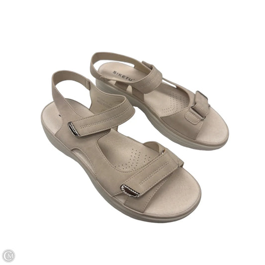 Sandals Heels Wedge By Clothes Mentor In Beige, Size: 9.5