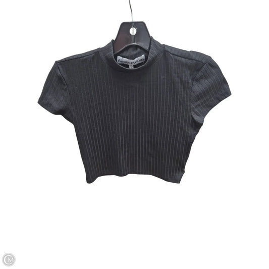 Top Short Sleeve Basic By Almost Famous In Black, Size: M