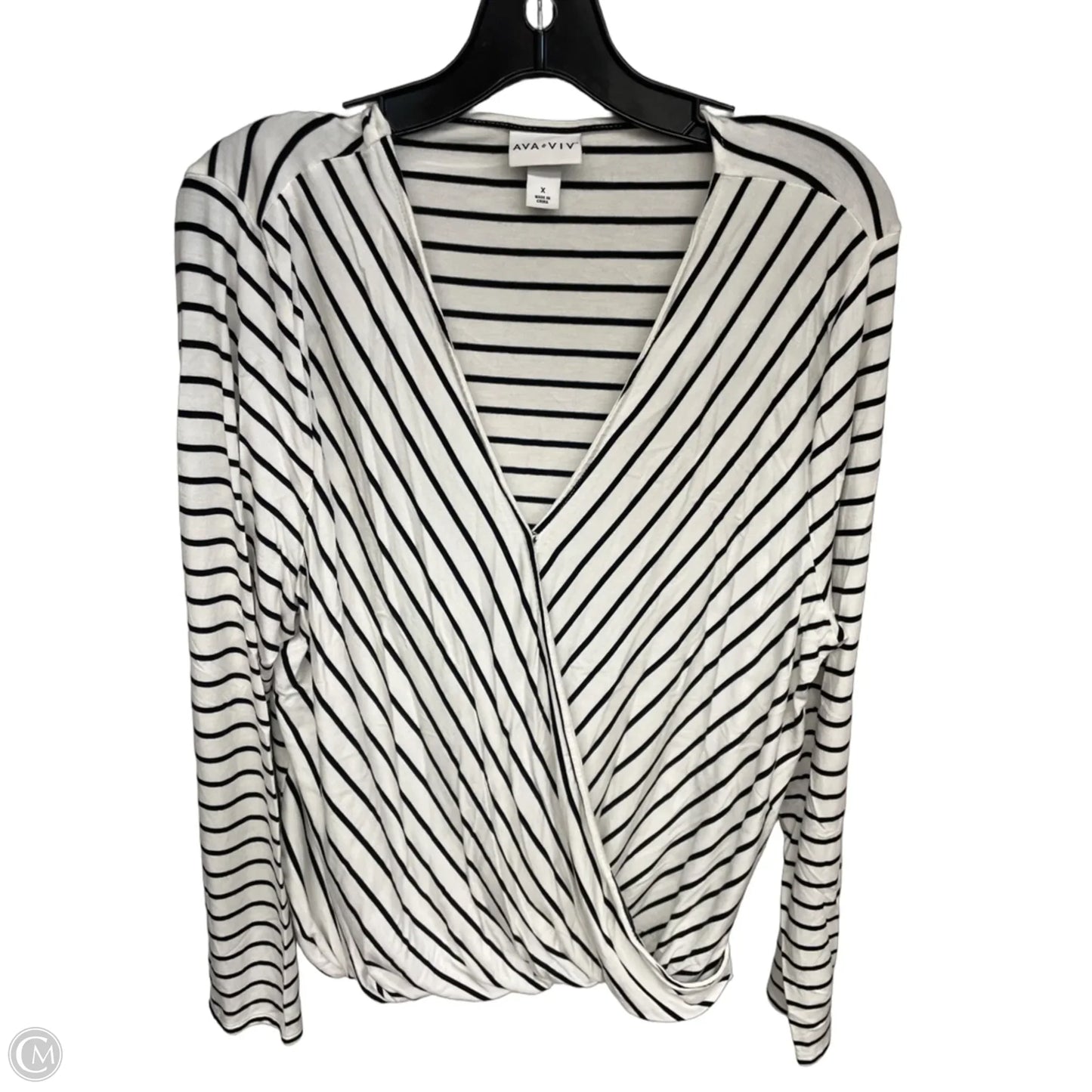 Top Long Sleeve By Ava & Viv In Black & White, Size: 1x