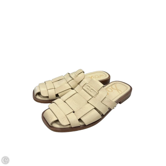 Shoes Flats By Sam Edelman In Tan, Size: 7