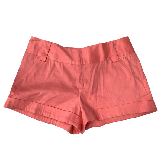 Shorts By Alice + Olivia  Size: 6