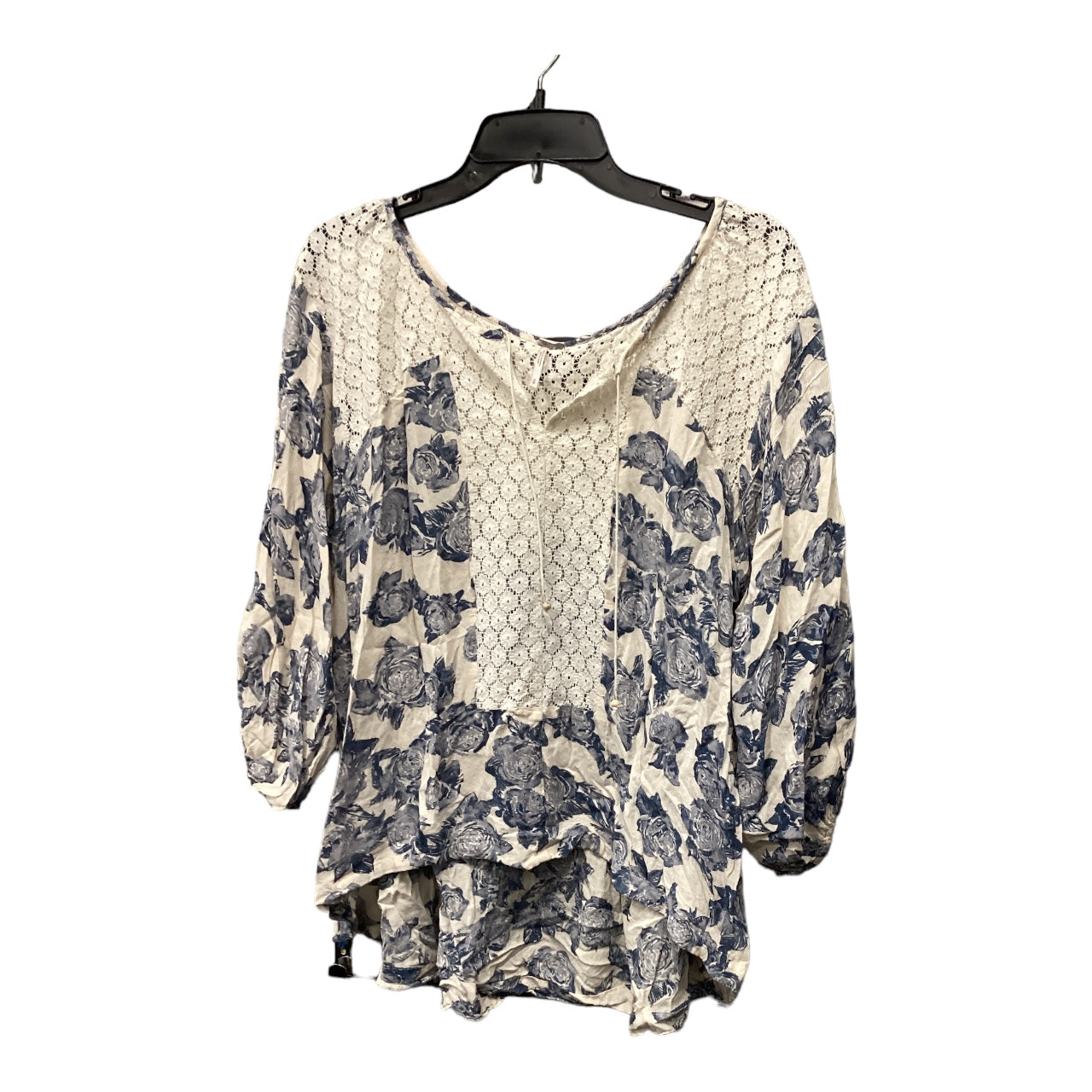 Top Long Sleeve By Free People In Blue & Cream, Size: S