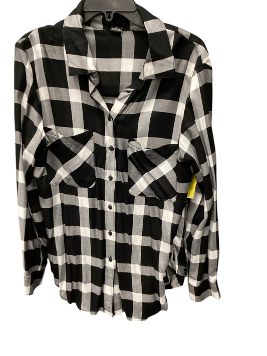 Top Long Sleeve By Sanctuary In Plaid Pattern, Size: M