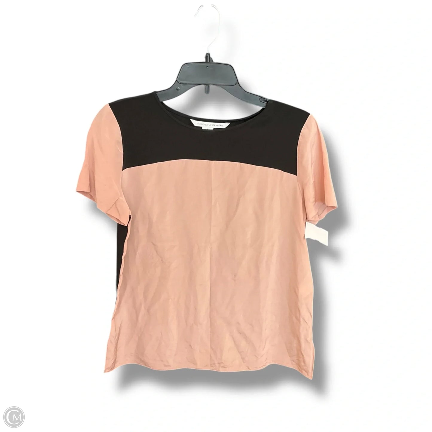 Top Short Sleeve Designer By Diane Von Furstenberg In Black & Pink, Size: M