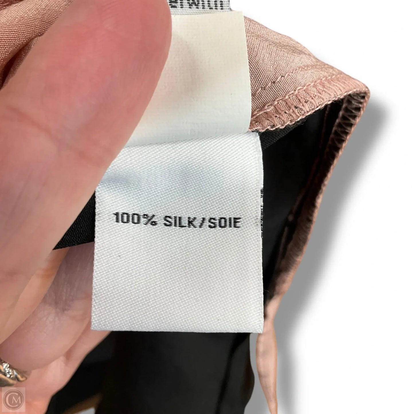 Top Short Sleeve Designer By Diane Von Furstenberg In Black & Pink, Size: M