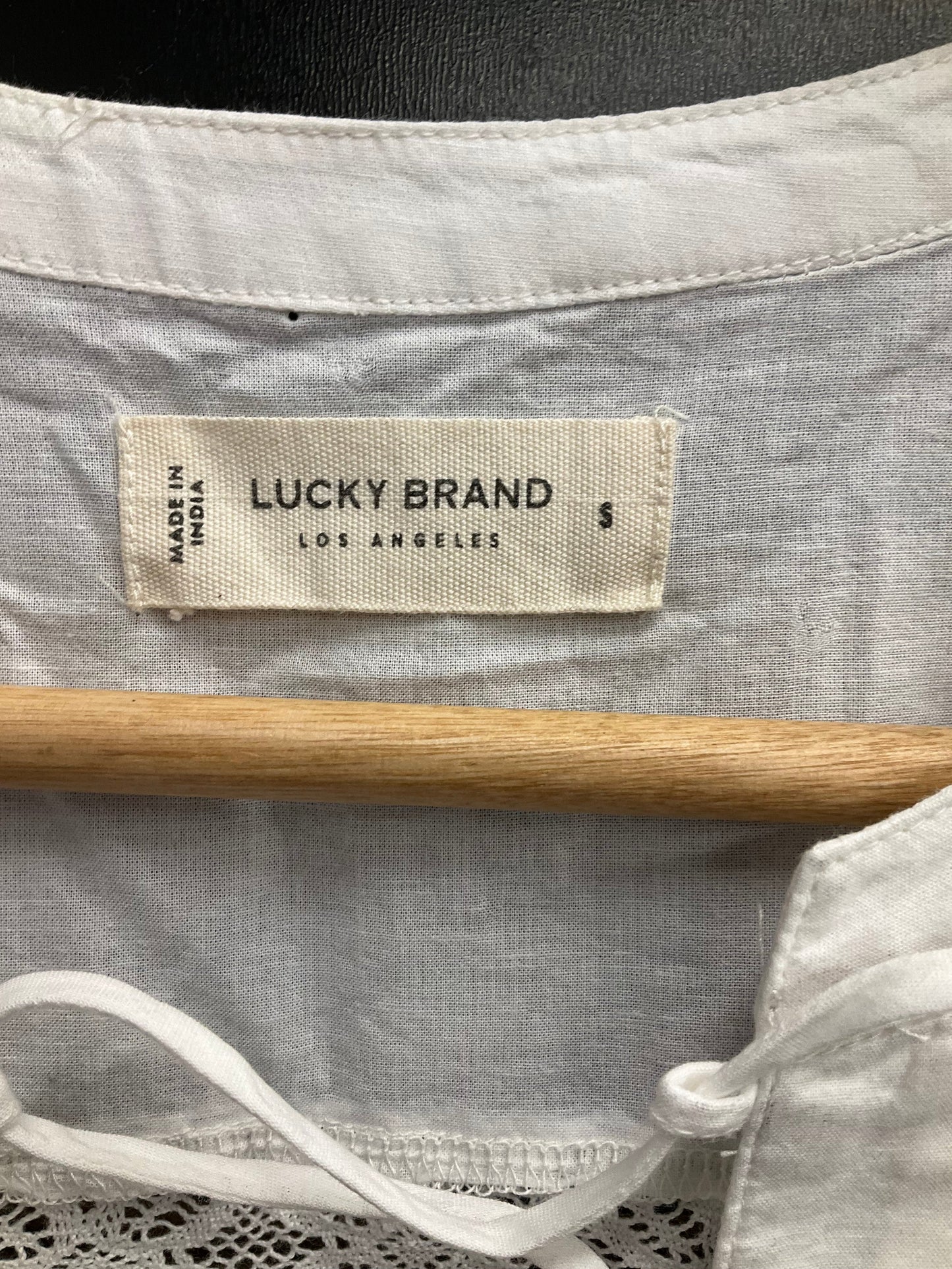 Top Short Sleeve By Lucky Brand  Size: S