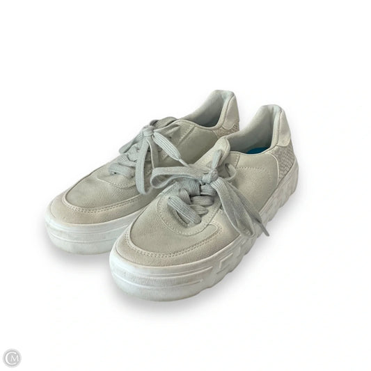 Shoes Sneakers By Blowfish In Grey & White, Size: 8