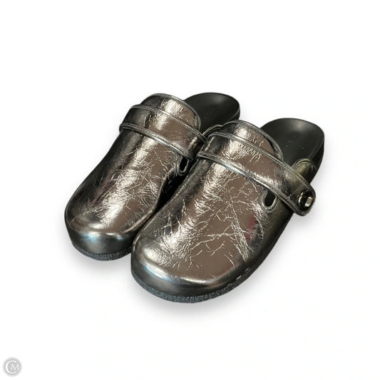 Shoes Designer By Coach In Black & Silver, Size: 7