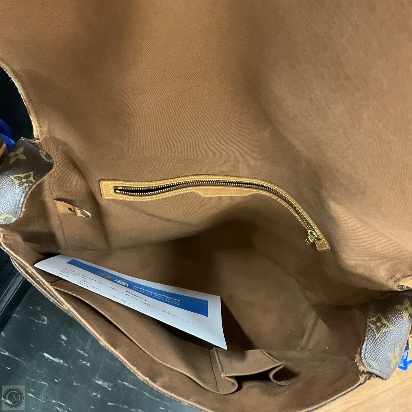 Tote Luxury Designer By Louis Vuitton, Size: Large