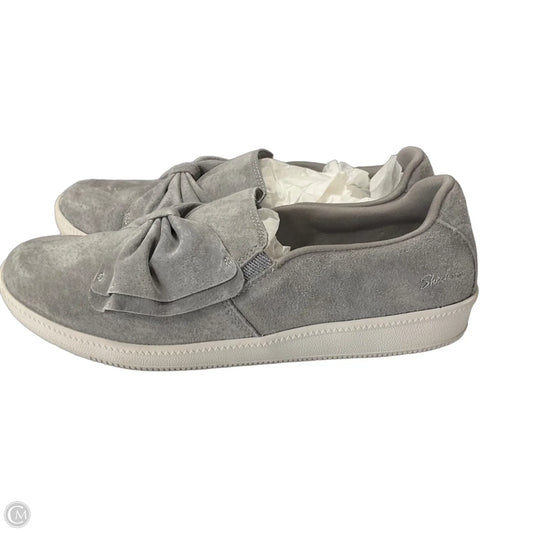 Shoes Flats By Skechers In Grey, Size: 8