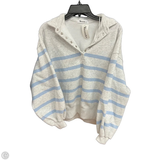 Athletic Sweatshirt Crewneck By Cmc In Grey, Size: S