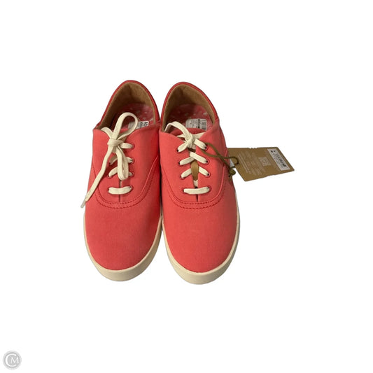 Shoes Sneakers By Olukai In Coral, Size: 9