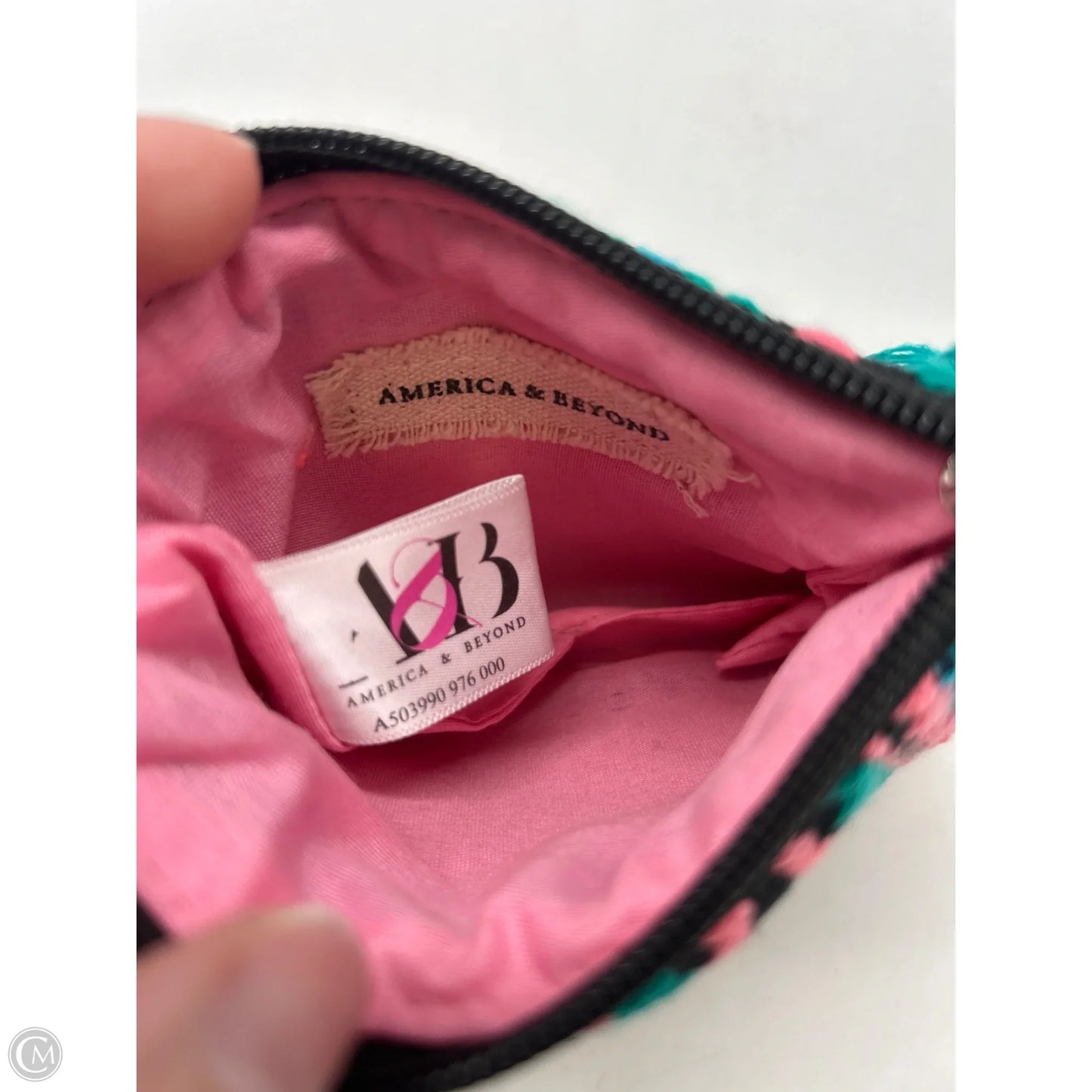 Coin Purse By Clothes Mentor, Size: Small