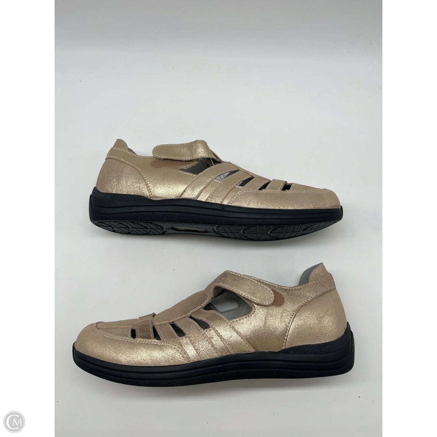 Shoes Flats By Drew In Gold, Size: 8