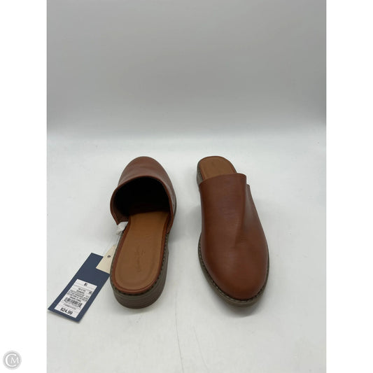 Shoes Flats By Universal Thread In Brown, Size: 8.5