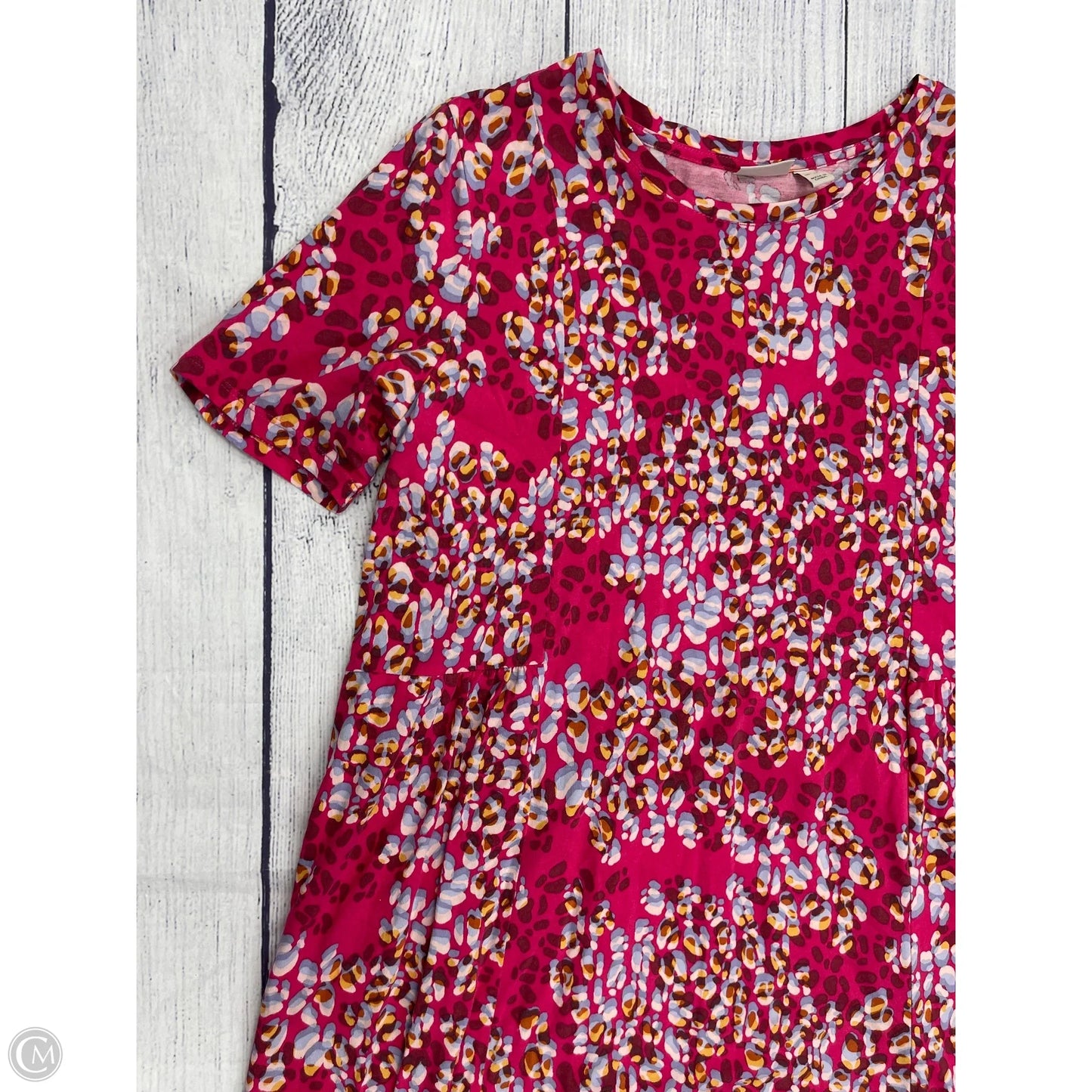 Dress Casual Short By Logo In Pink, Size: Xlp