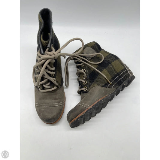 Boots Ankle Heels By Sorel In Plaid Pattern, Size: 7