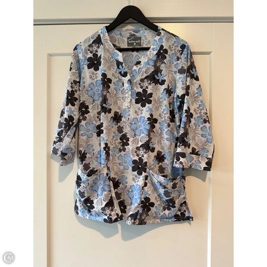 Top Short Sleeve By Clothes Mentor In Floral Print, Size: M