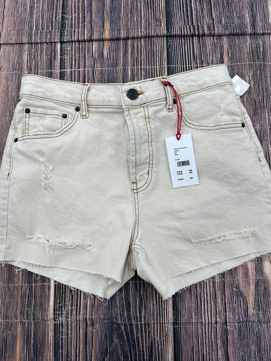 Cream Shorts Bdg, Size 12