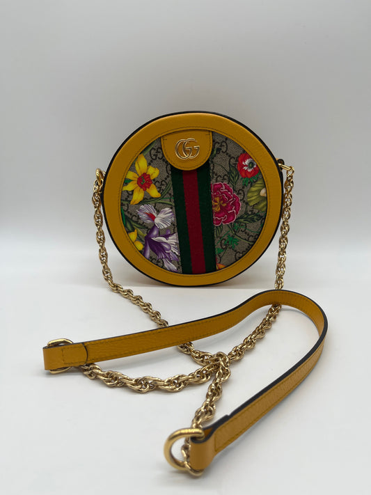 Crossbody Luxury Designer By Gucci, Size: Small