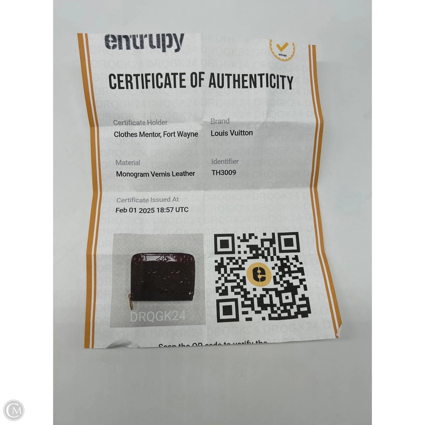 Wallet Luxury Designer By Louis Vuitton, Size: Medium