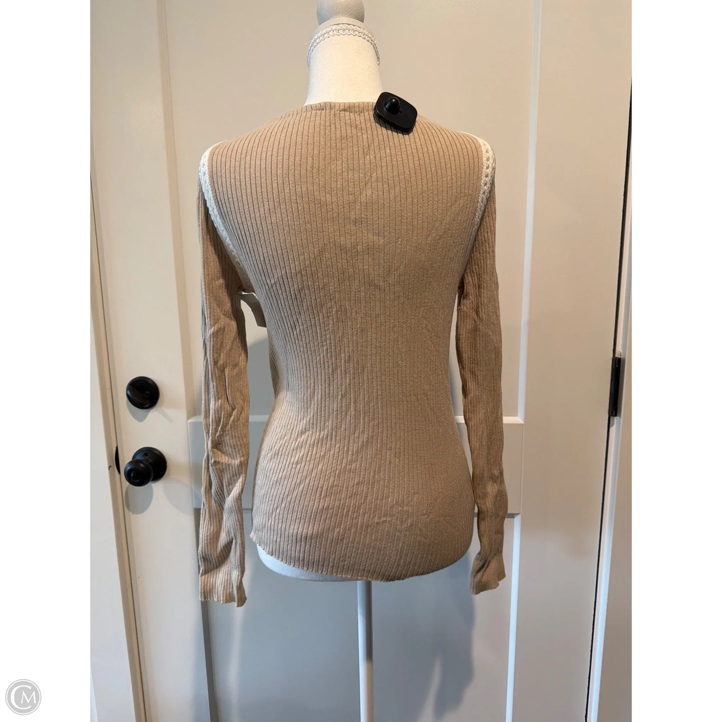 Top Long Sleeve By Loft In Tan, Size: M