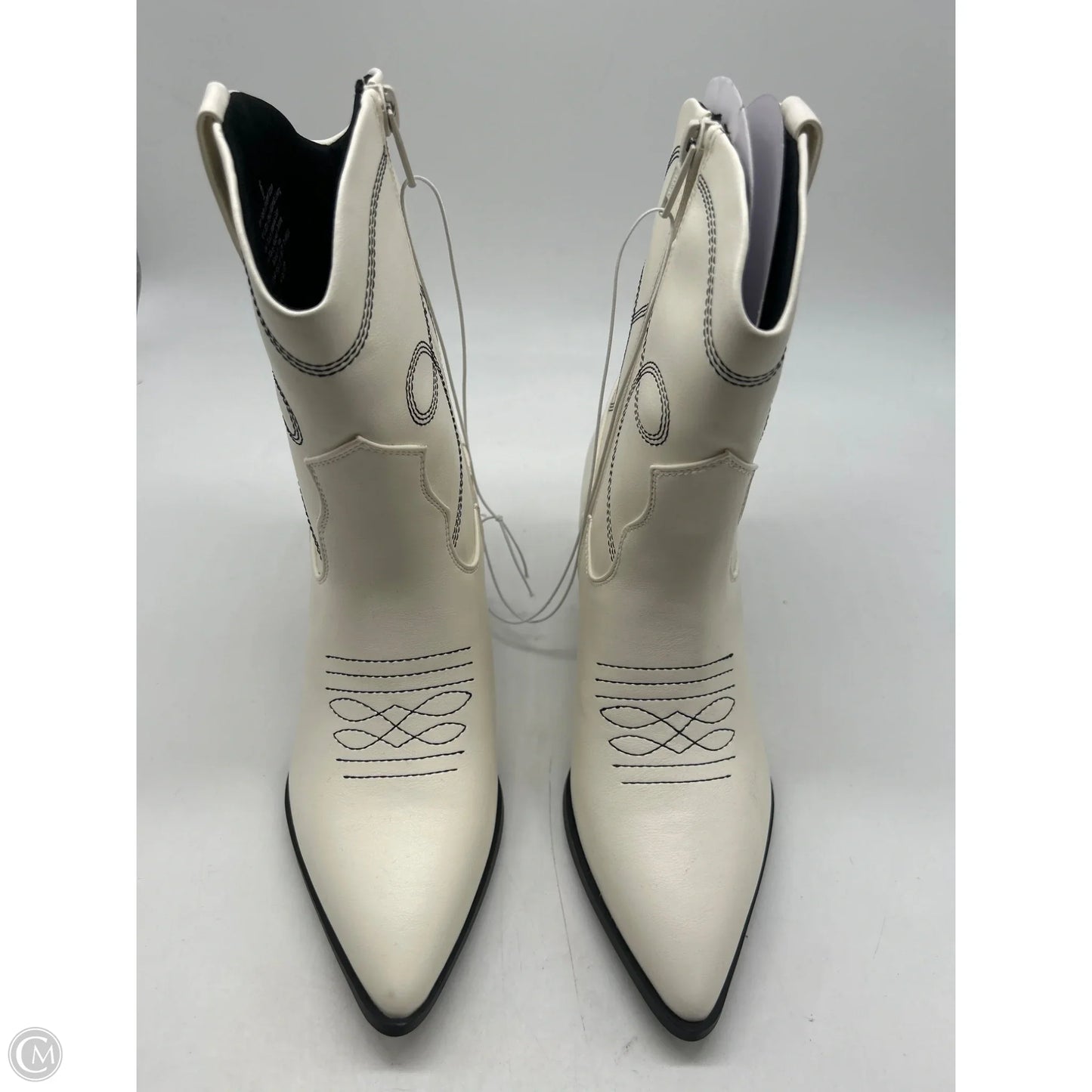 Boots Western By Universal Thread In White, Size: 6