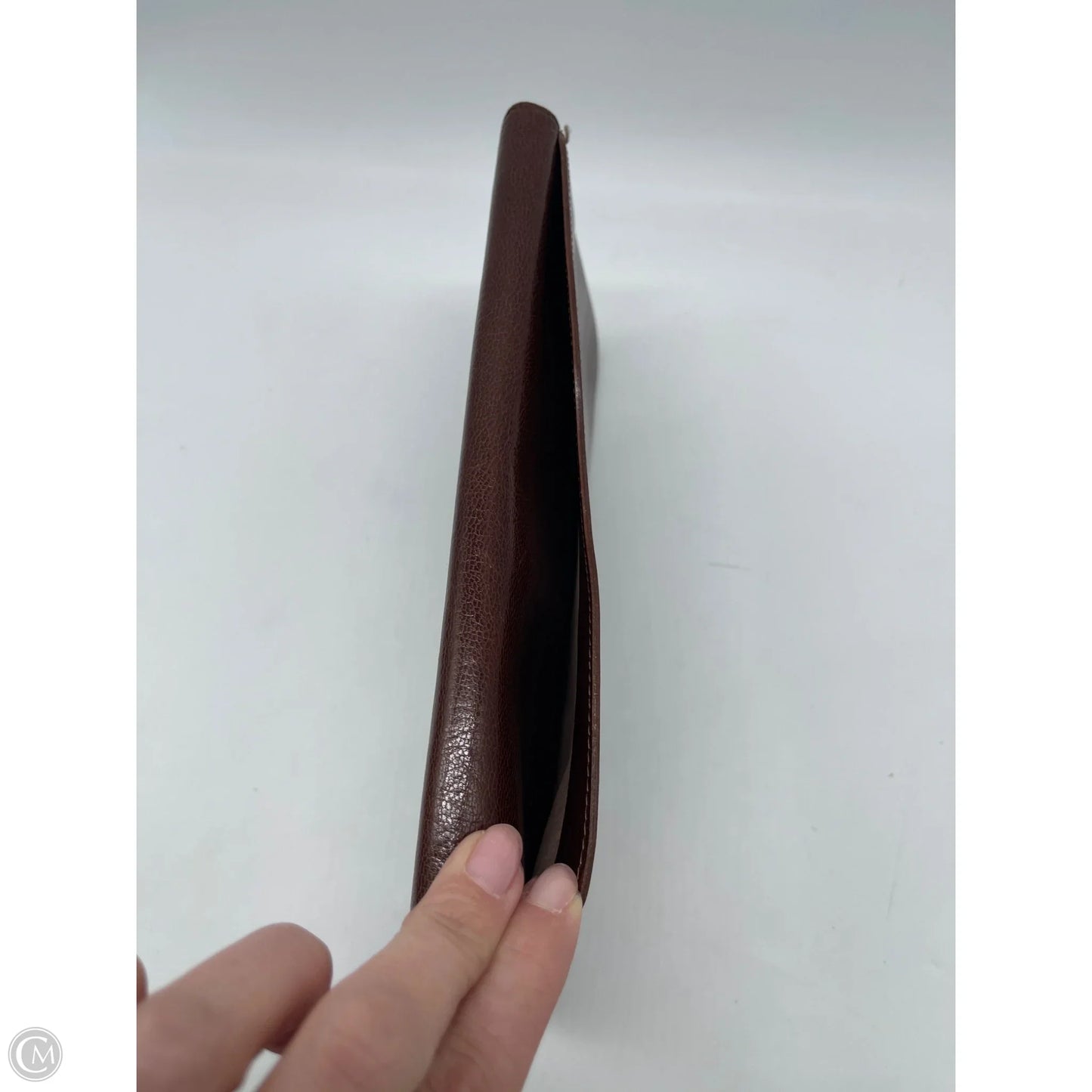 Wallet By Cmc, Size: Large