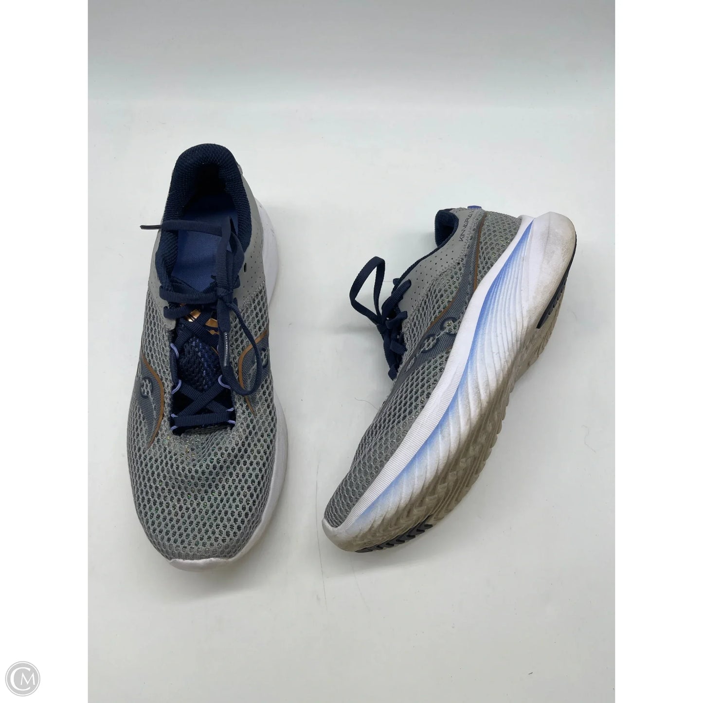 Shoes Athletic By Saucony In Grey, Size: 9