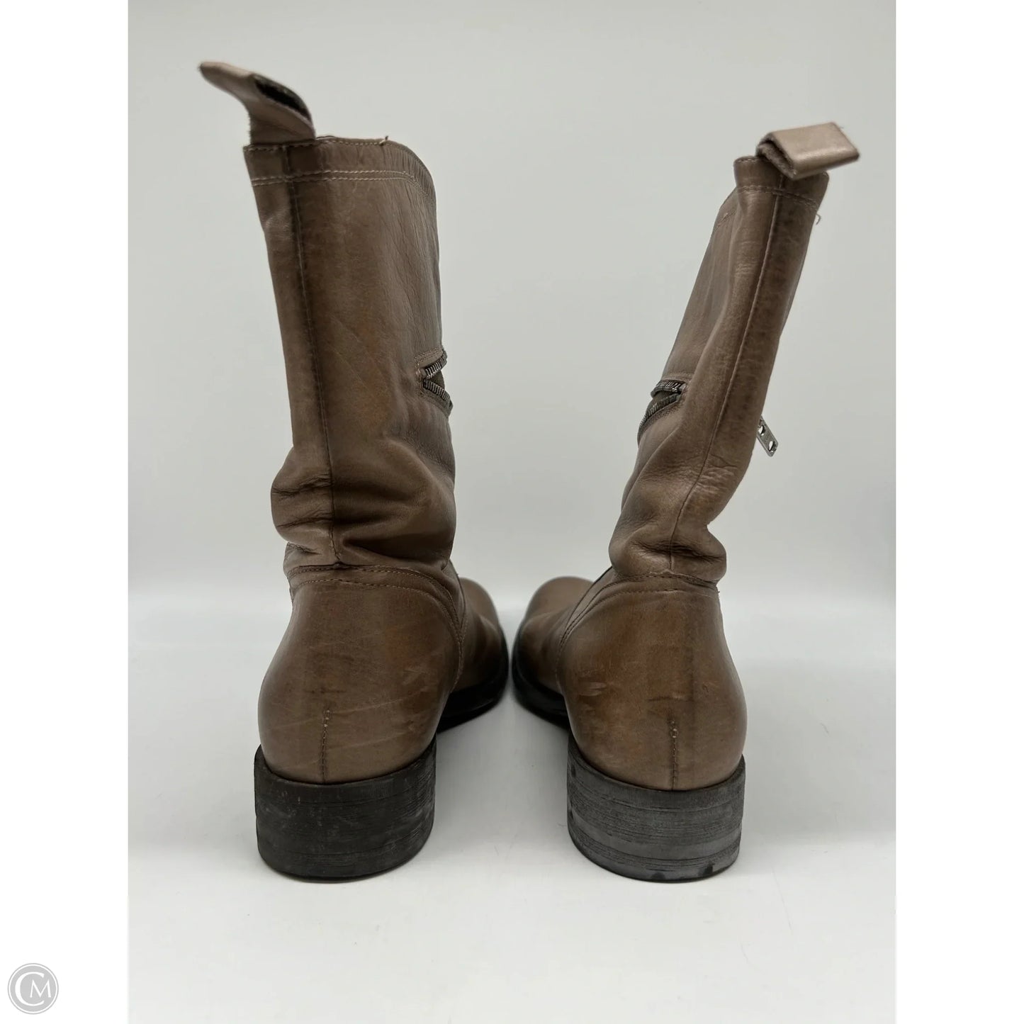 Boots Ankle Flats By Cmb In Brown, Size: 10