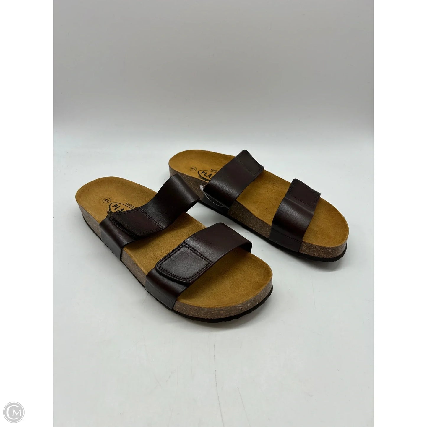 Sandals Flats By Clothes Mentor In Brown, Size: 10