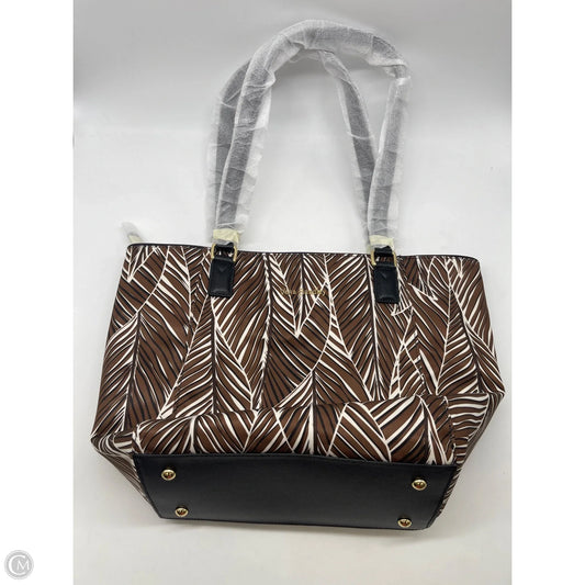 Handbag By Vera Bradley, Size: Medium