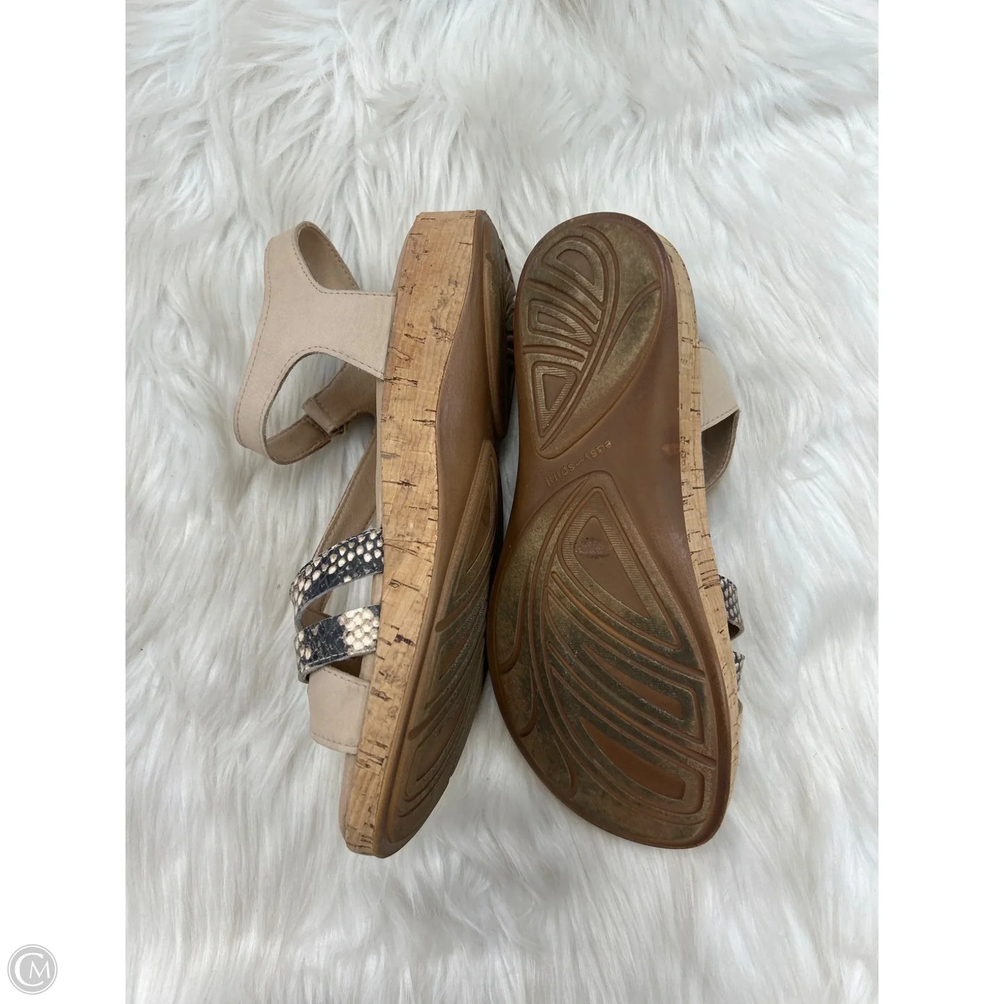 Sandals Flats By Easy Spirit In Tan, Size: 7.5