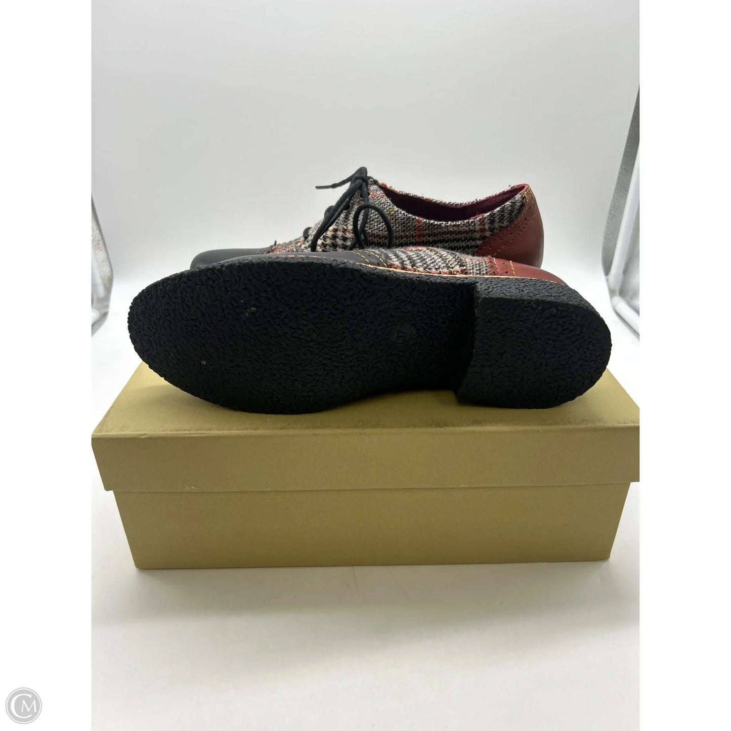 Shoes Flats By Spring Step In Brown, Size: 7