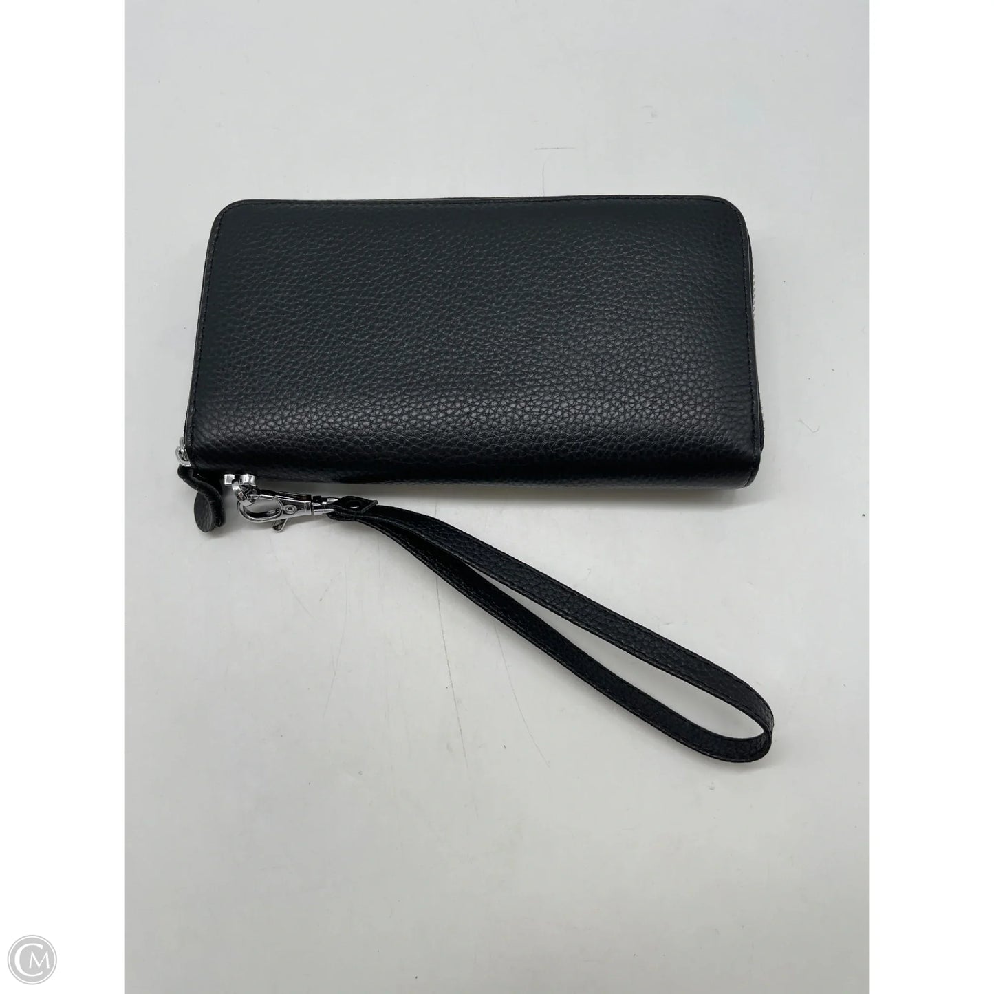 Wristlet By Clothes Mentor, Size: Large