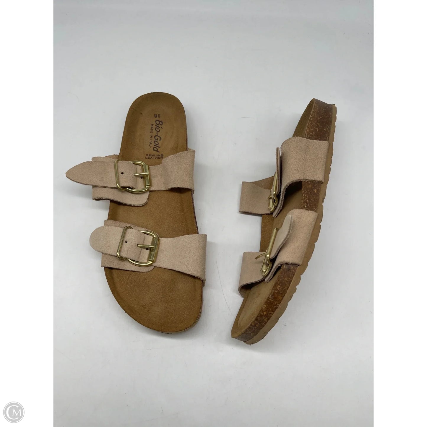 Sandals Flats By Clothes Mentor In Cream, Size: 9.5