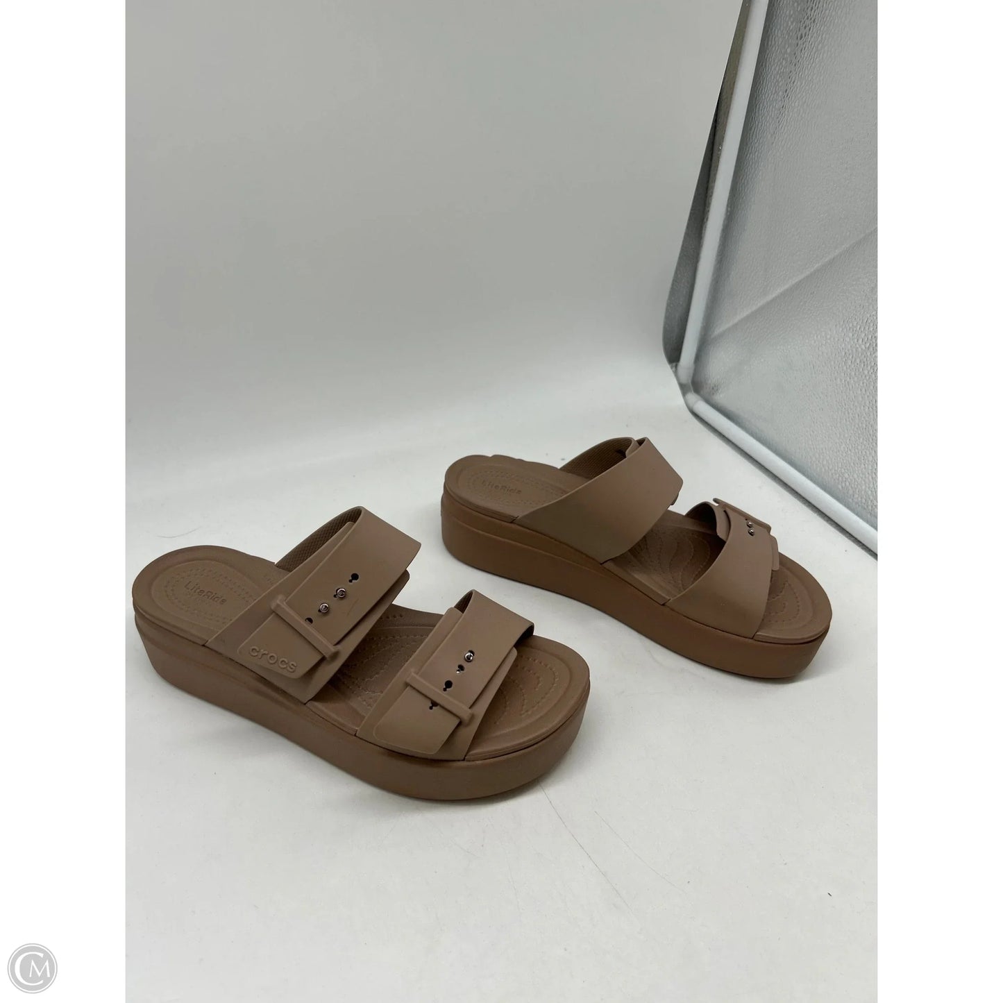 Sandals Heels Platform By Crocs In Tan, Size: 10