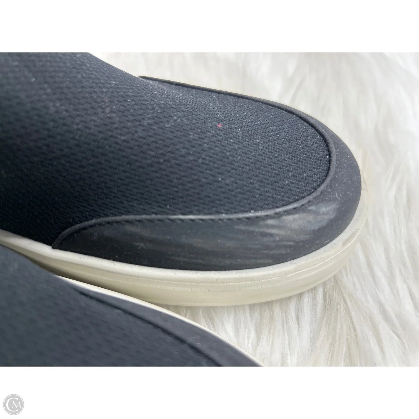 Shoes Sneakers By Clothes Mentor In Black, Size: 8