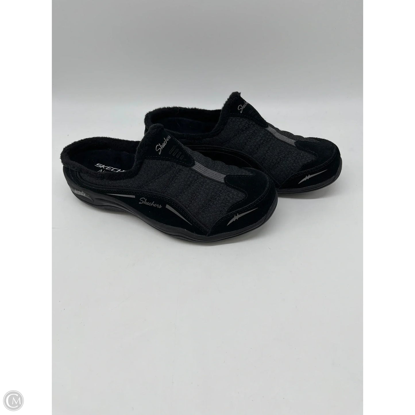 Shoes Athletic By Skechers In Black, Size: 7